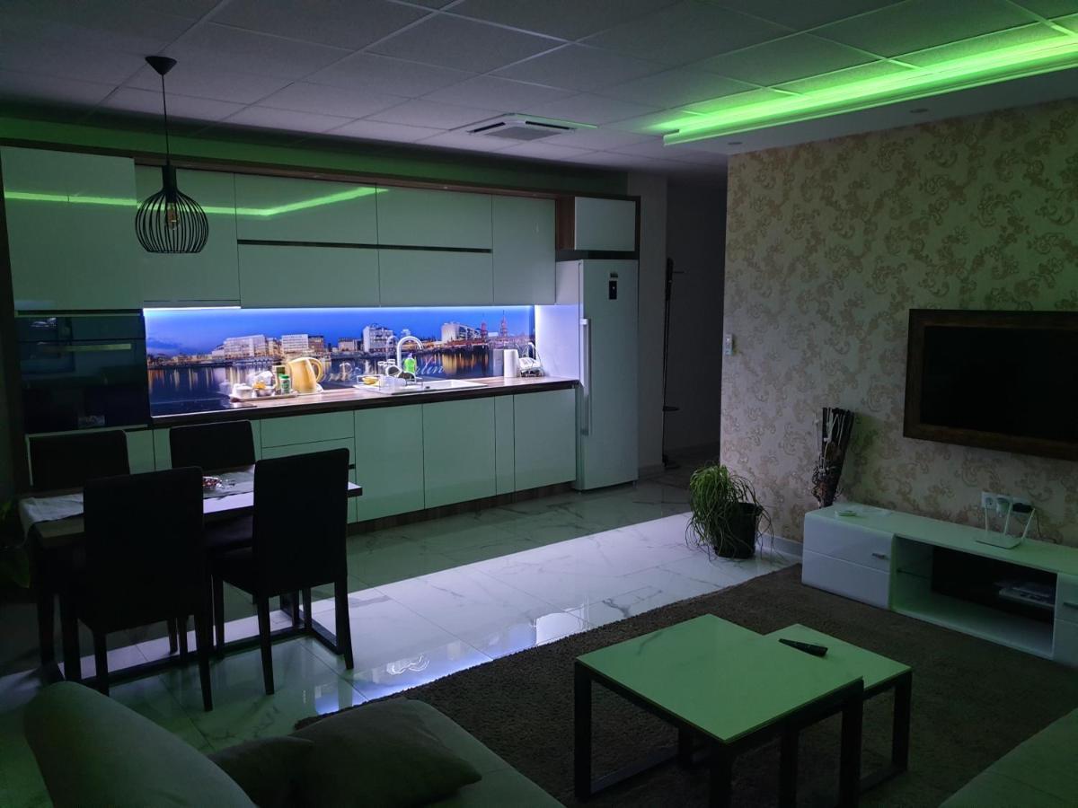Apartamento Gradiska Exterior foto